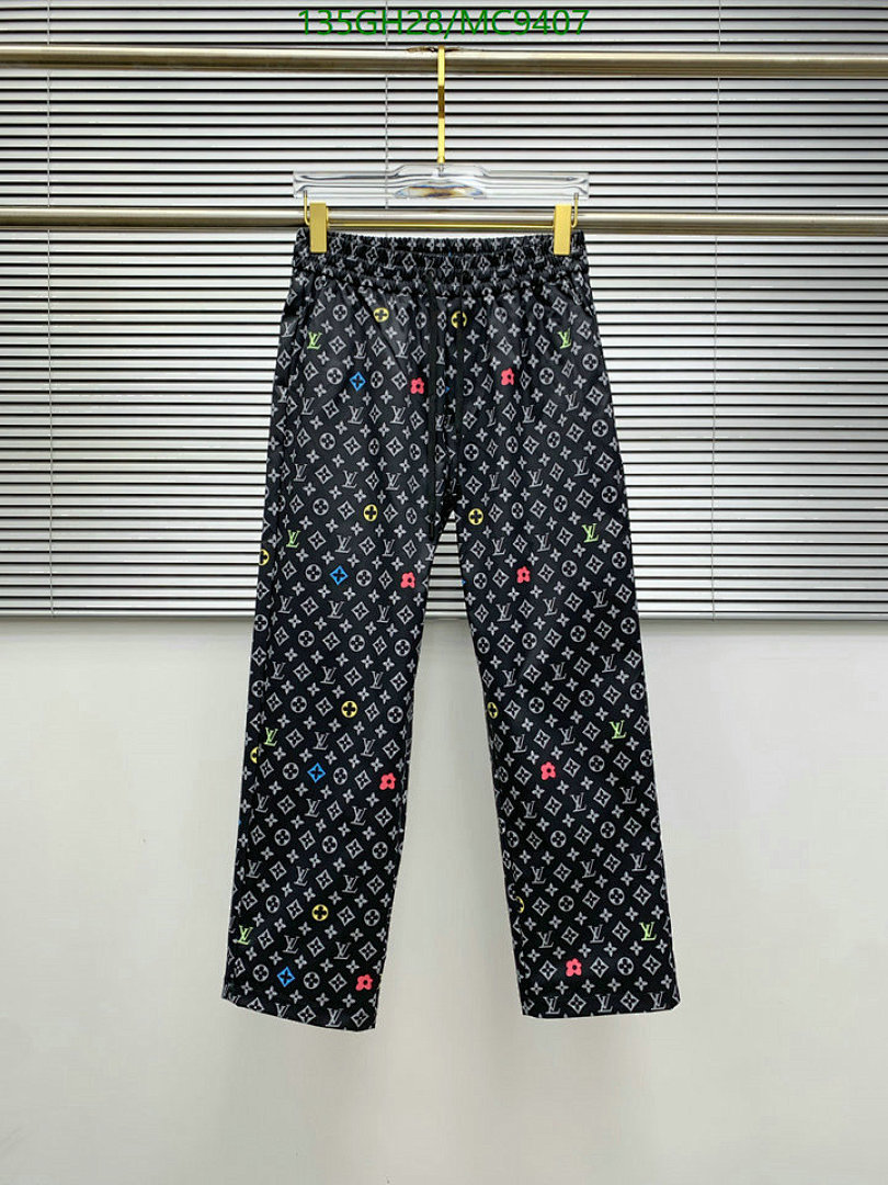 LV-Clothing Code: MC9407 $: 135USD