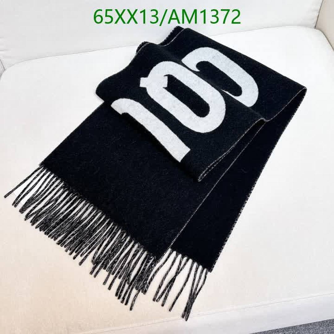 Jacquemus-Scarves Code: AM1372 $: 65USD