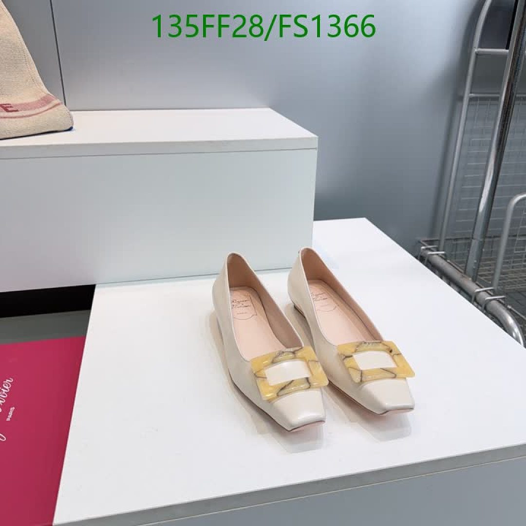 Roger Vivier-Women Shoes Code: FS1366 $: 135USD