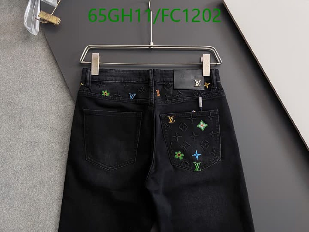 LV-Clothing Code: FC1202 $: 65USD