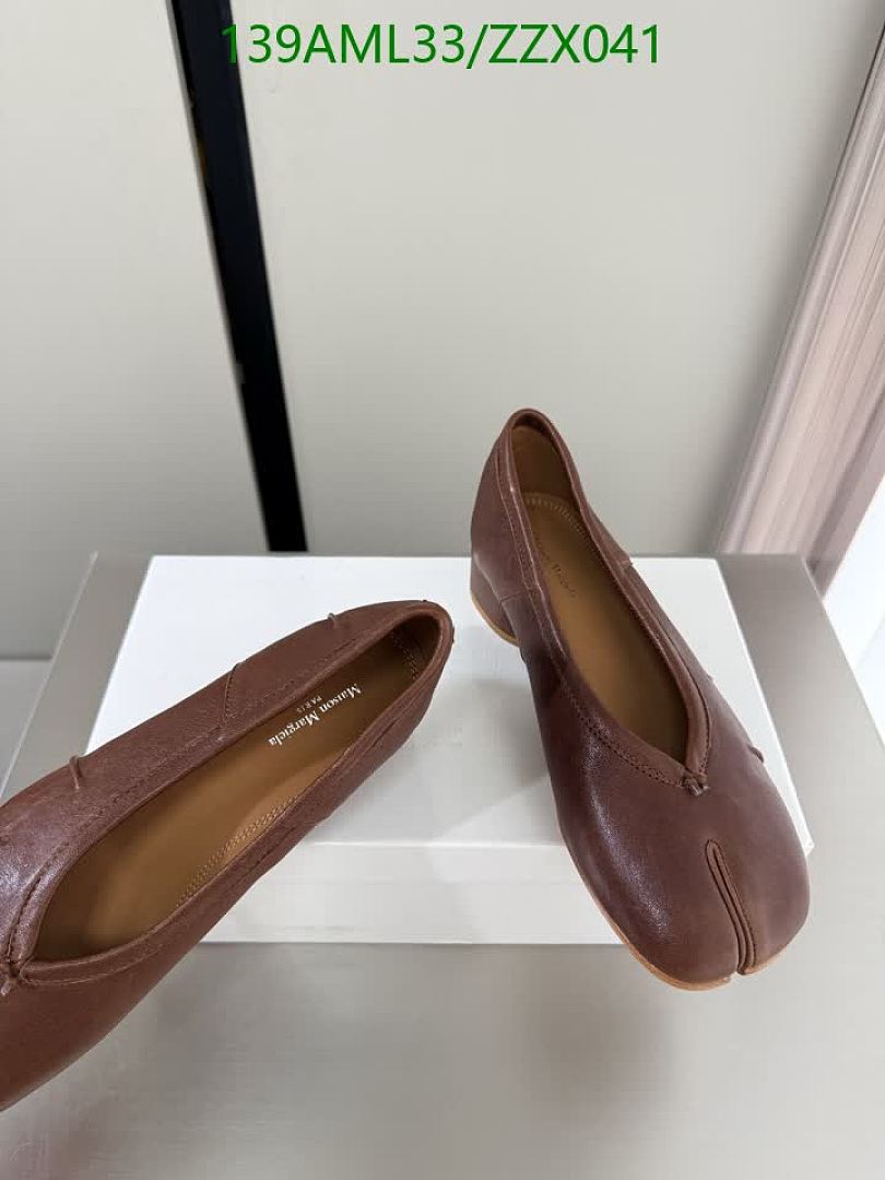 MM6-Women Shoes Code: ZZX041 $: 139USD