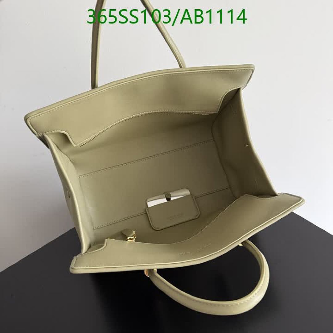 BV-BagsMirror Quality Code: AB1114 $: 365USD