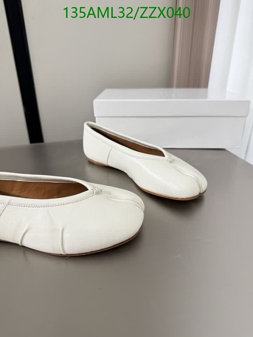 MM6-Women Shoes Code: ZZX040 $: 135USD