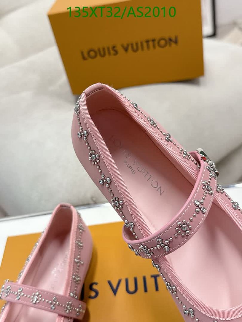 LV-Women Shoes Code: AS2010 $: 135USD