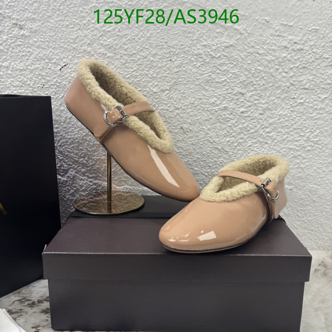 Alaia-Women Shoes Code: AS3946 $: 125USD