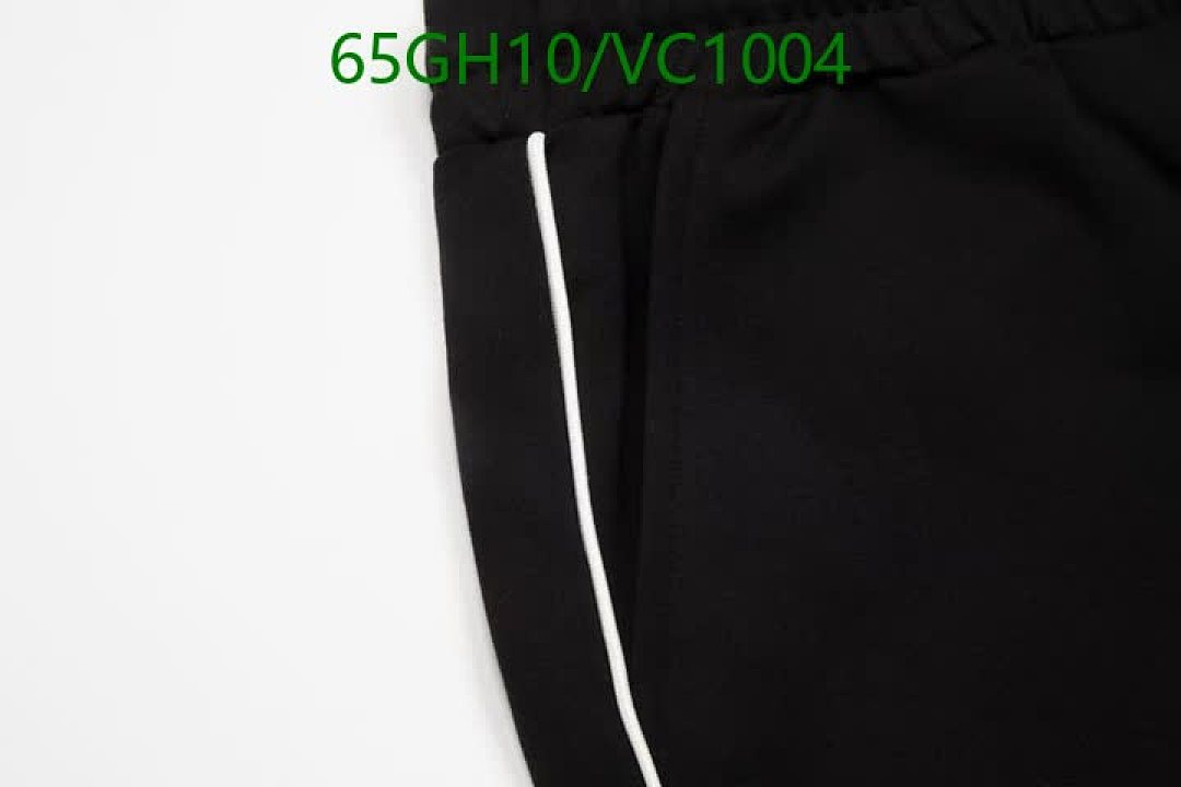 Burberry-Clothing Code: VC1004 $: 65USD