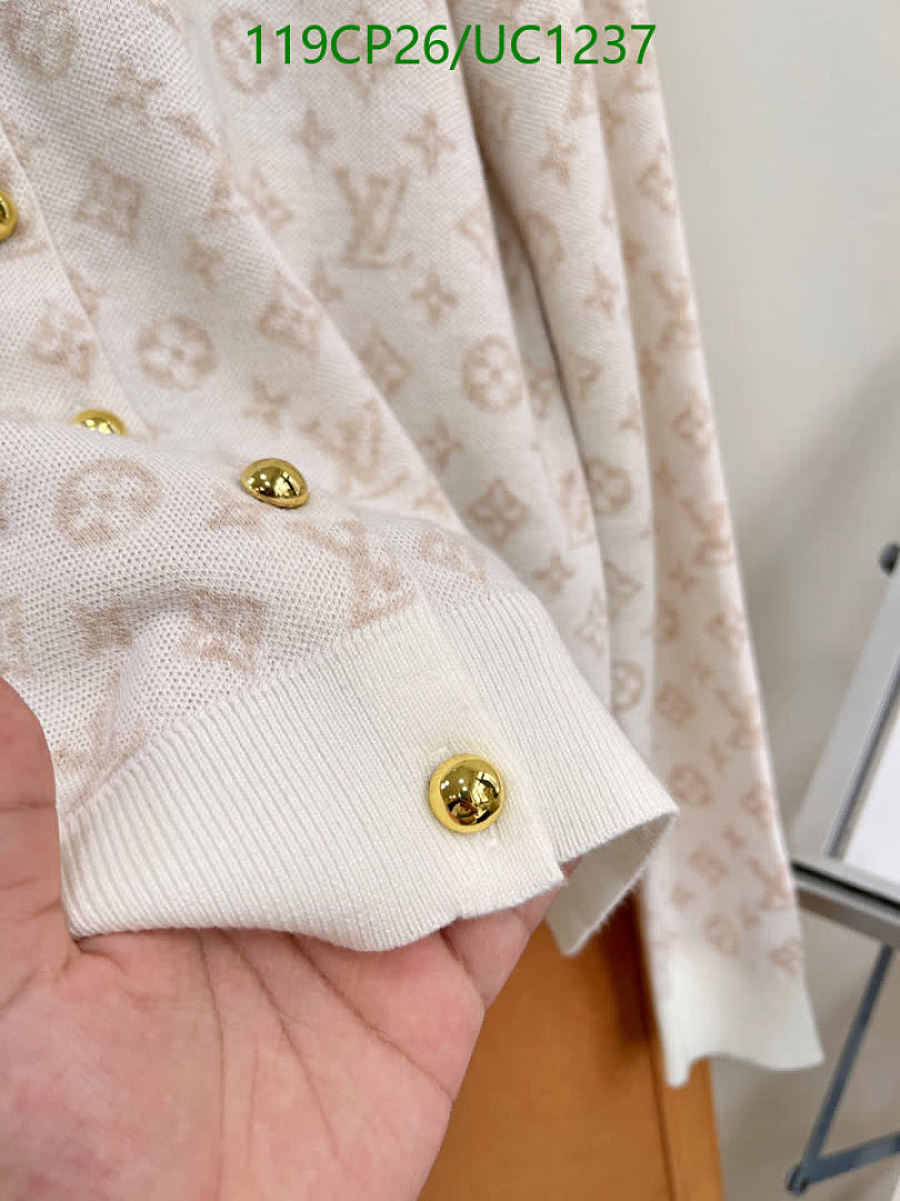 LV-Clothing Code: UC1237 $: 119USD