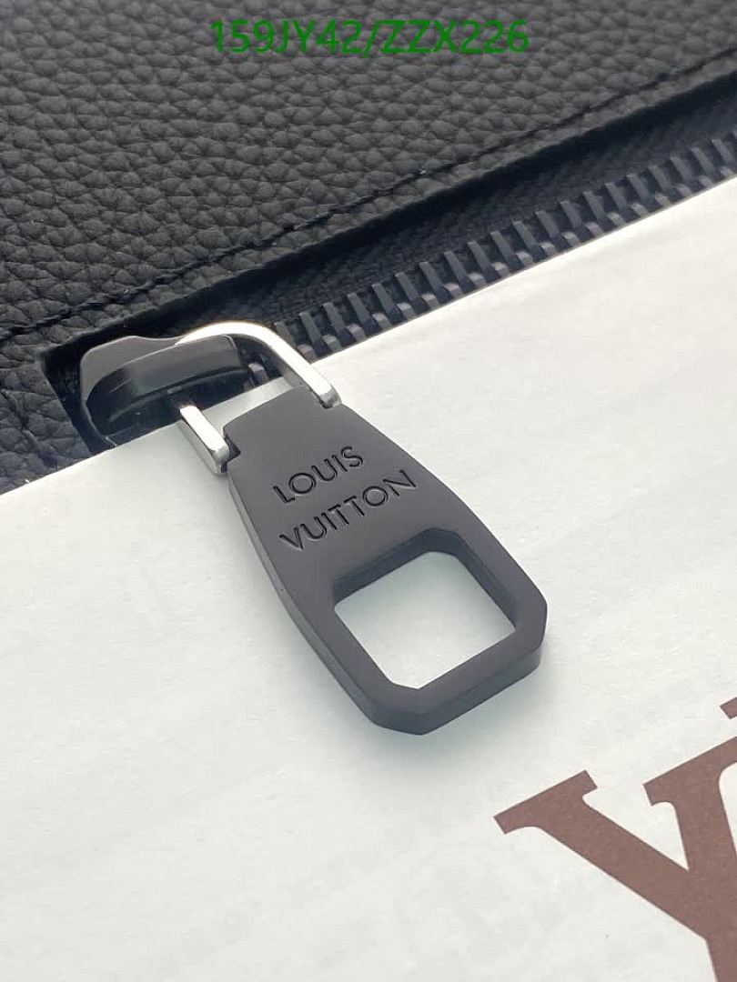 LV-BagsMirror Quality Code: ZZX226 $: 159USD
