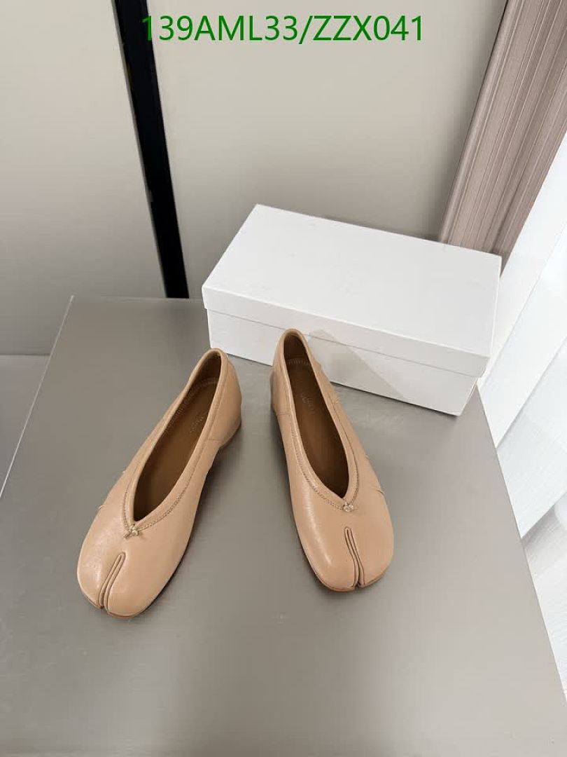 MM6-Women Shoes Code: ZZX041 $: 139USD