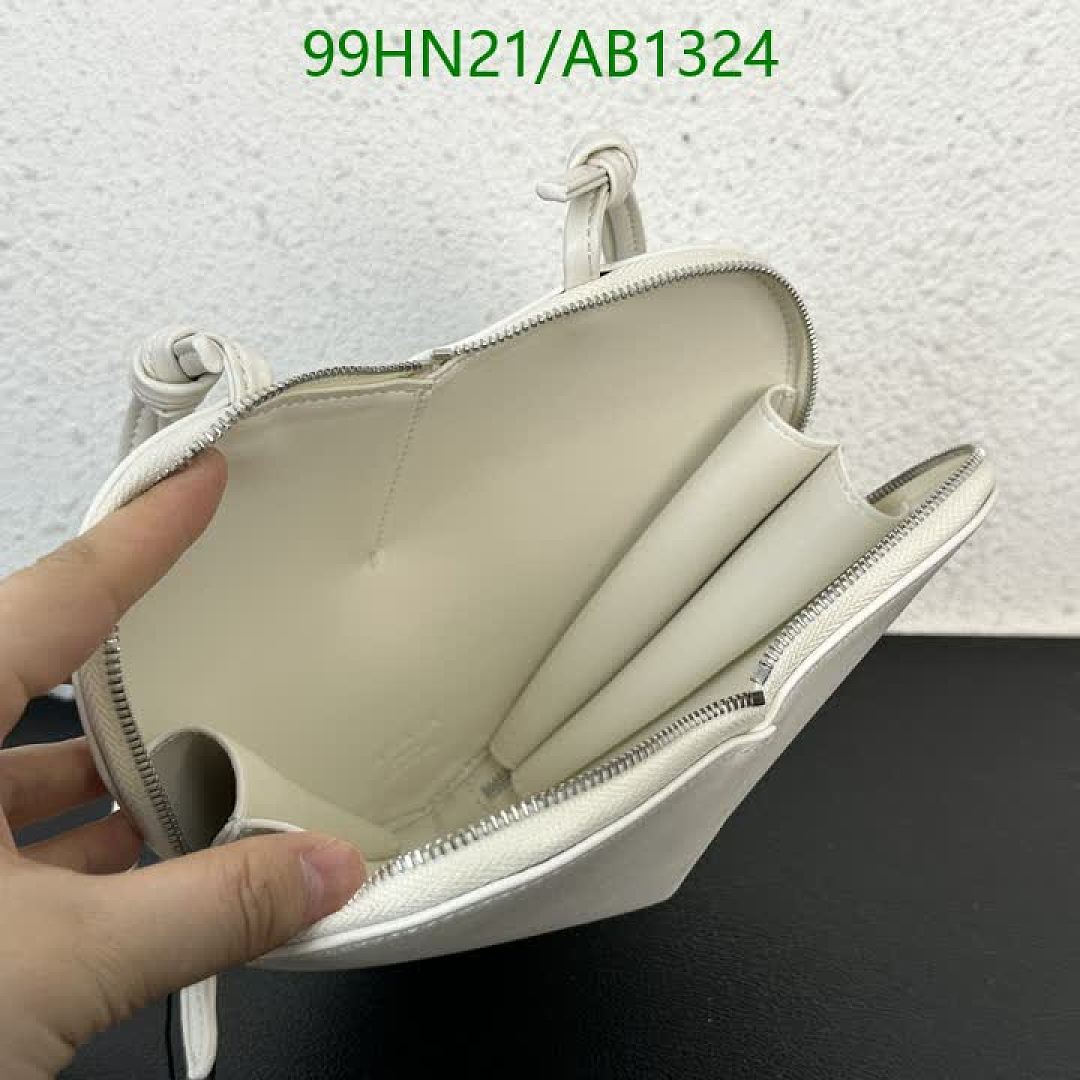 Alaia-Bags-4A Quality Code: AB1324 $: 99USD