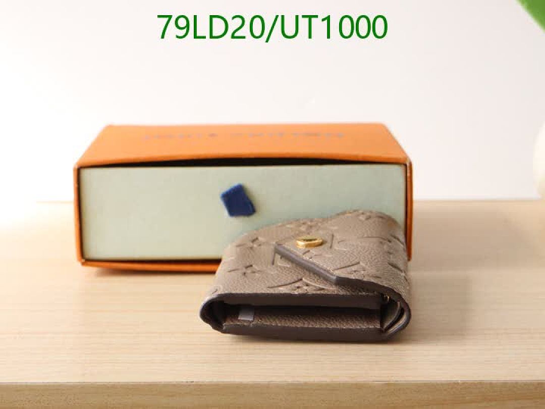 LV-WalletsMirror Quality Code: UT1000 $: 79USD