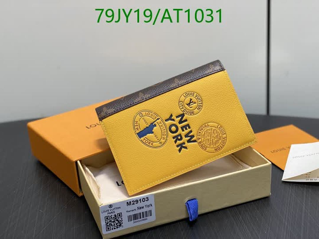 LV-WalletsMirror Quality Code: AT1031 $: 79USD