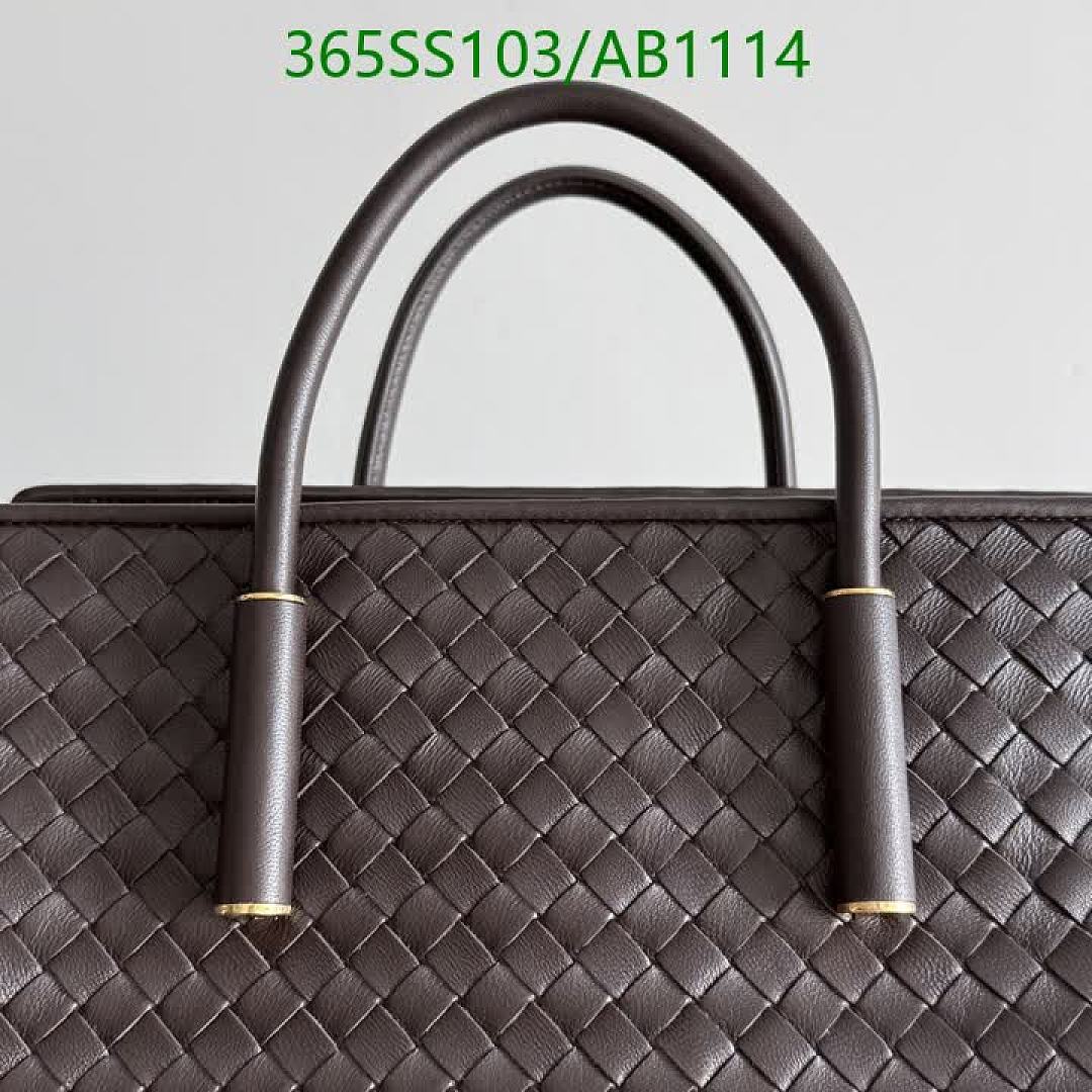 BV-BagsMirror Quality Code: AB1114 $: 365USD