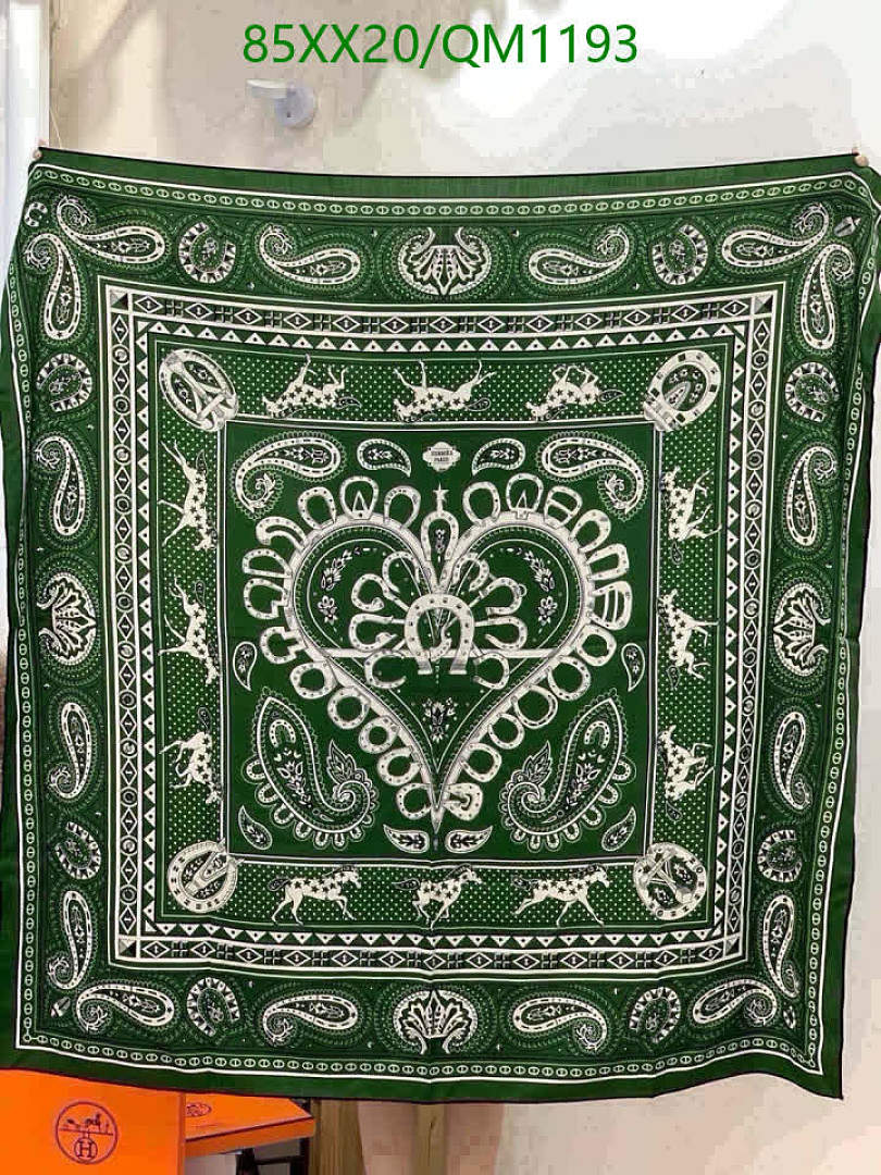 Hermes-Scarves Code: QM1193 $: 85USD