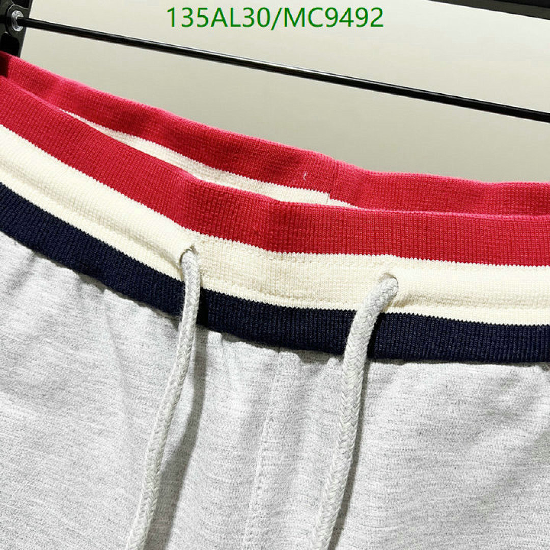 Moncler-Clothing Code: MC9492 $: 135USD