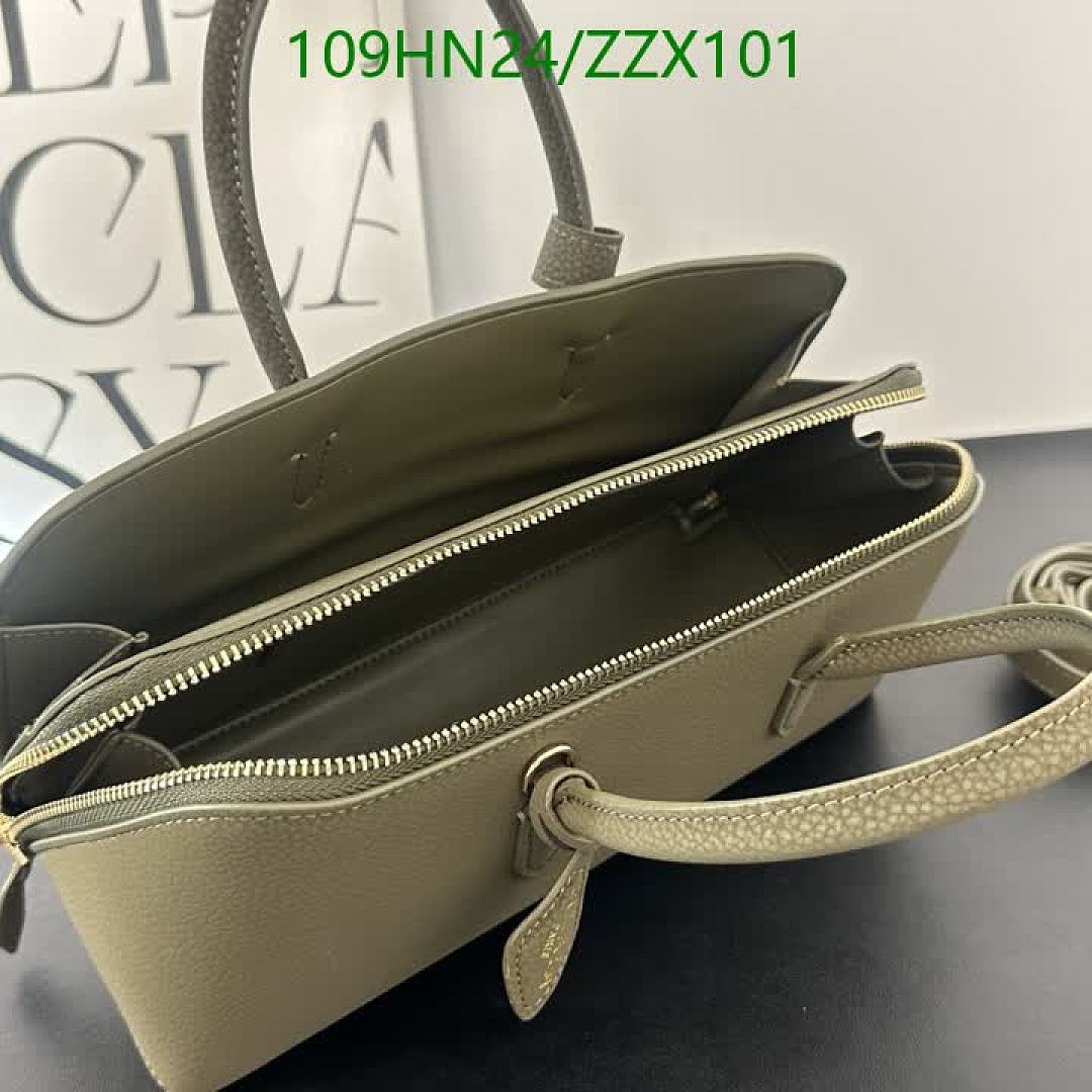 Alaia-Bags4A Quality Code: ZZX101 $: 109USD