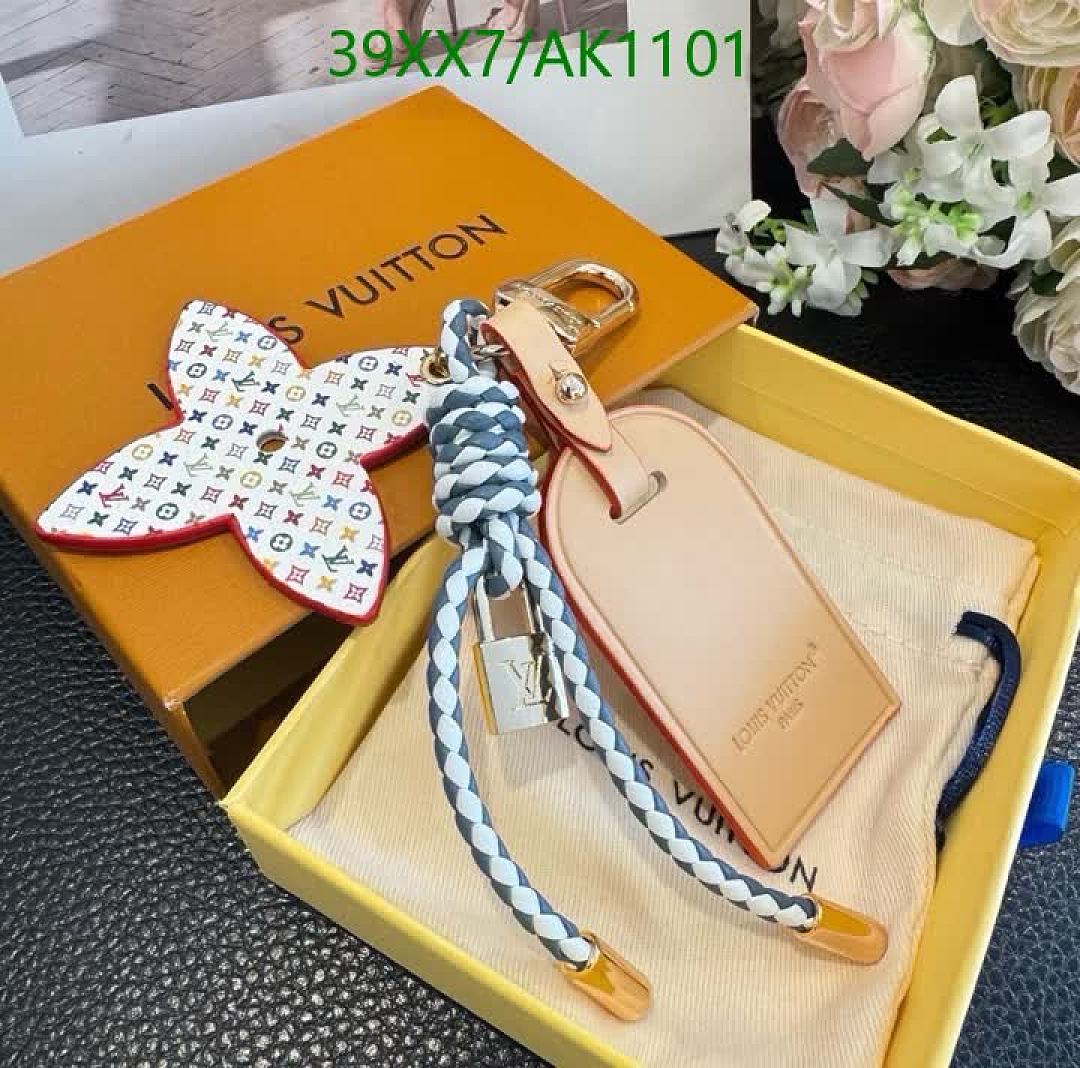 LV-Keychains & Charms Code: AK1101 $: 39USD