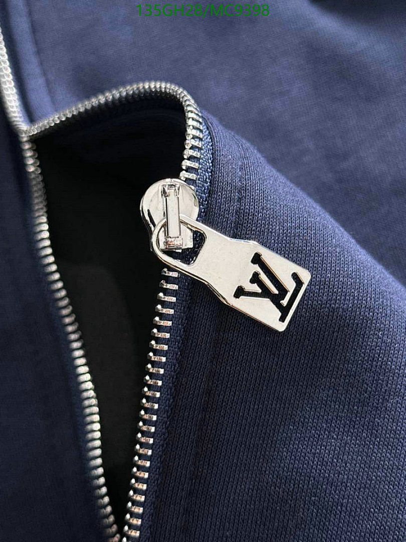 LV-Clothing Code: MC9398 $: 135USD