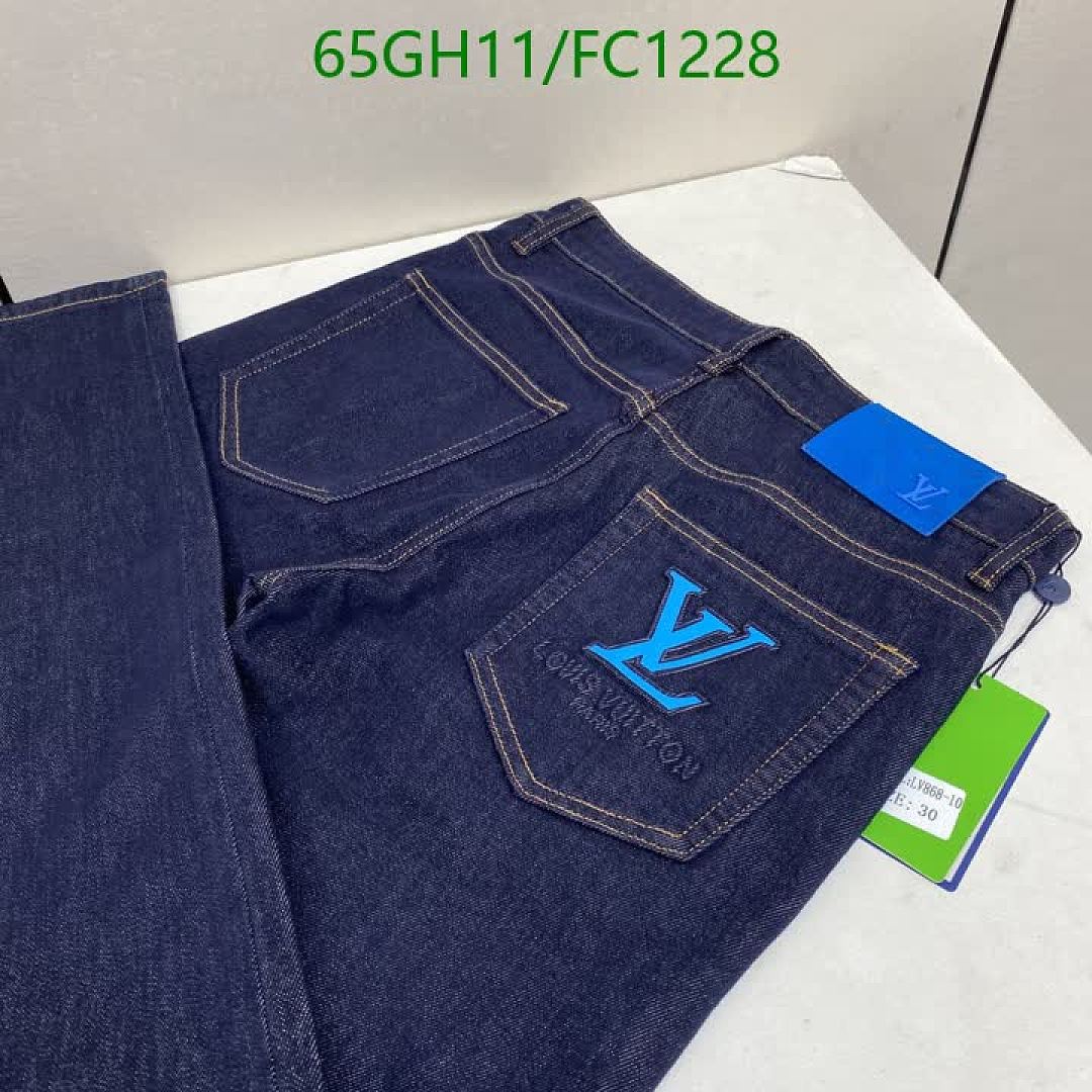LV-Clothing Code: FC1228 $: 65USD