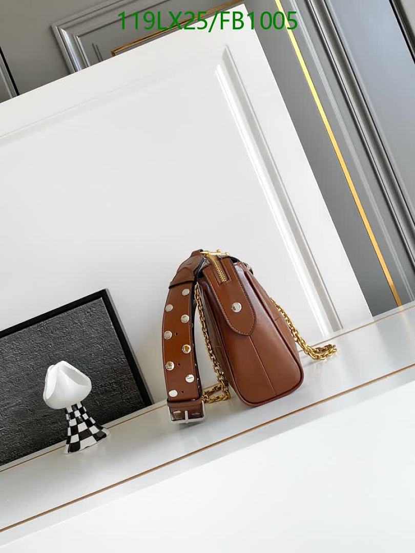 Valentino-Bags4A Quality Code: FB1005 $: 119USD