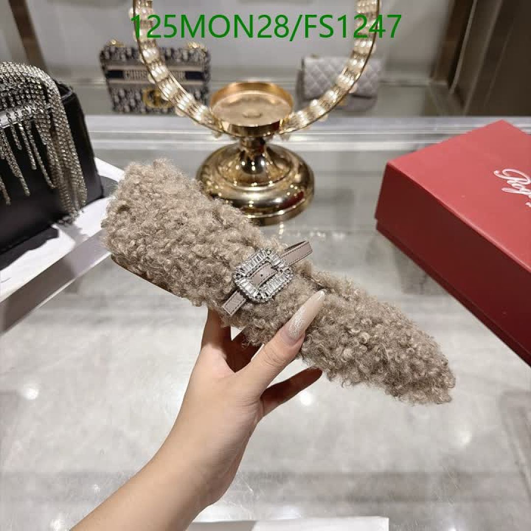 Roger Vivier-Women Shoes Code: FS1247 $: 125USD