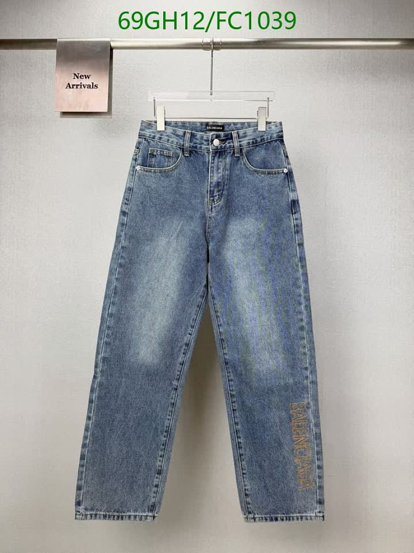 Balenciaga-Clothing Code: FC1039 $: 69USD