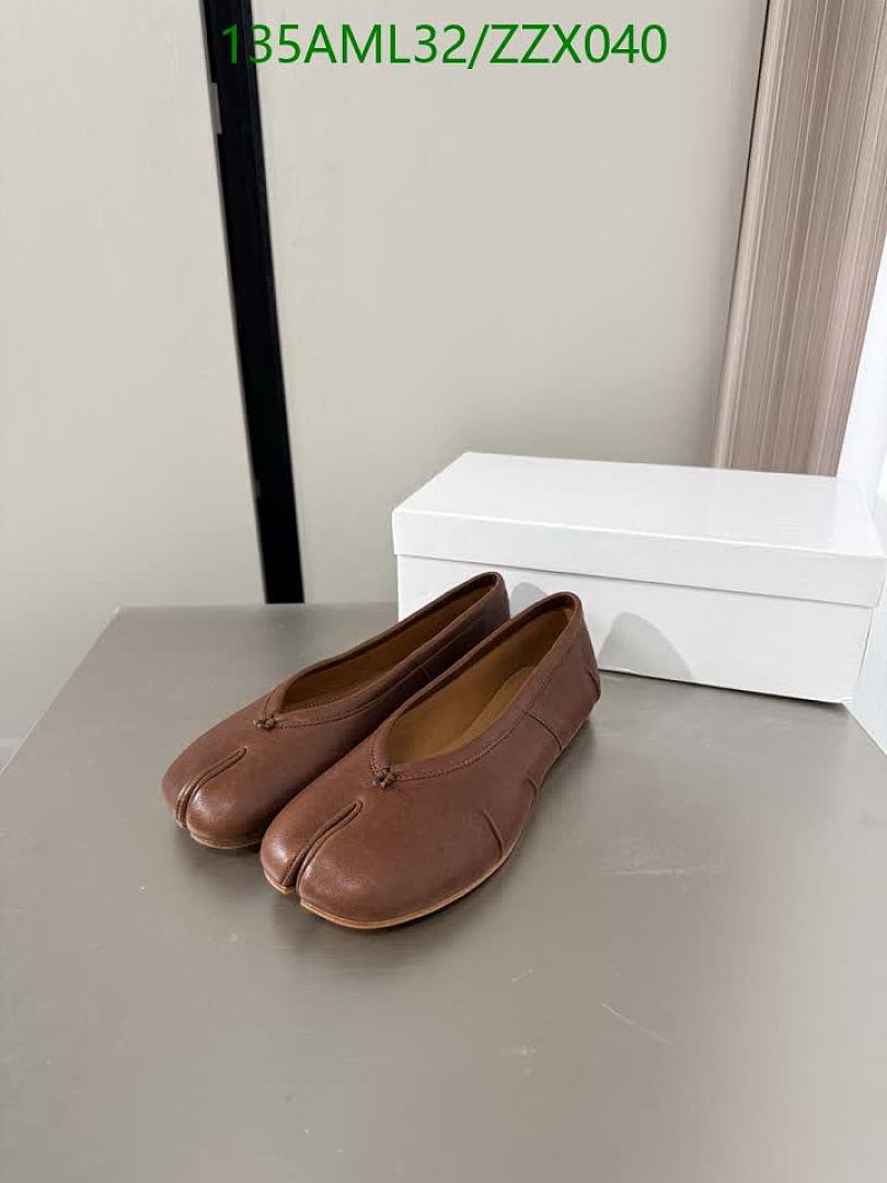 MM6-Women Shoes Code: ZZX040 $: 135USD