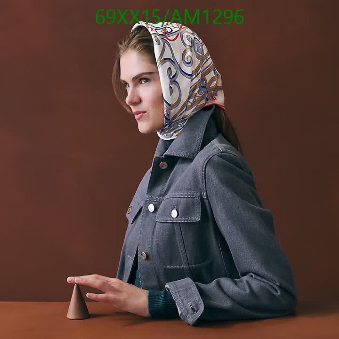 Hermes-Scarves Code: AM1296 $: 69USD