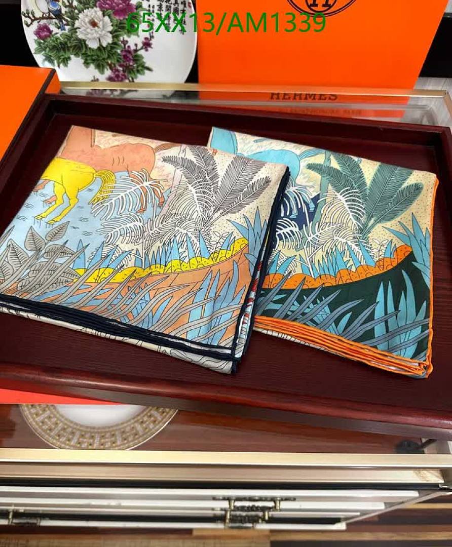 Hermes-Scarves Code: AM1339 $: 65USD