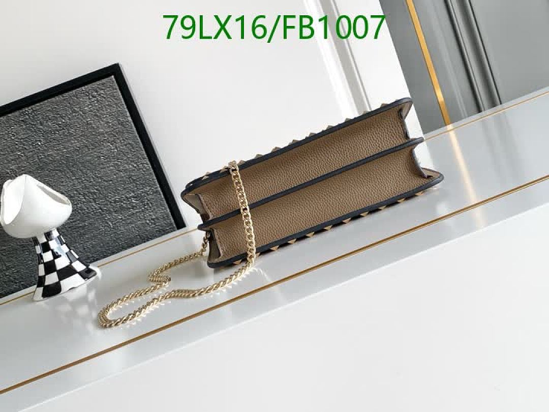 Valentino-Bags4A Quality Code: FB1007 $: 79USD