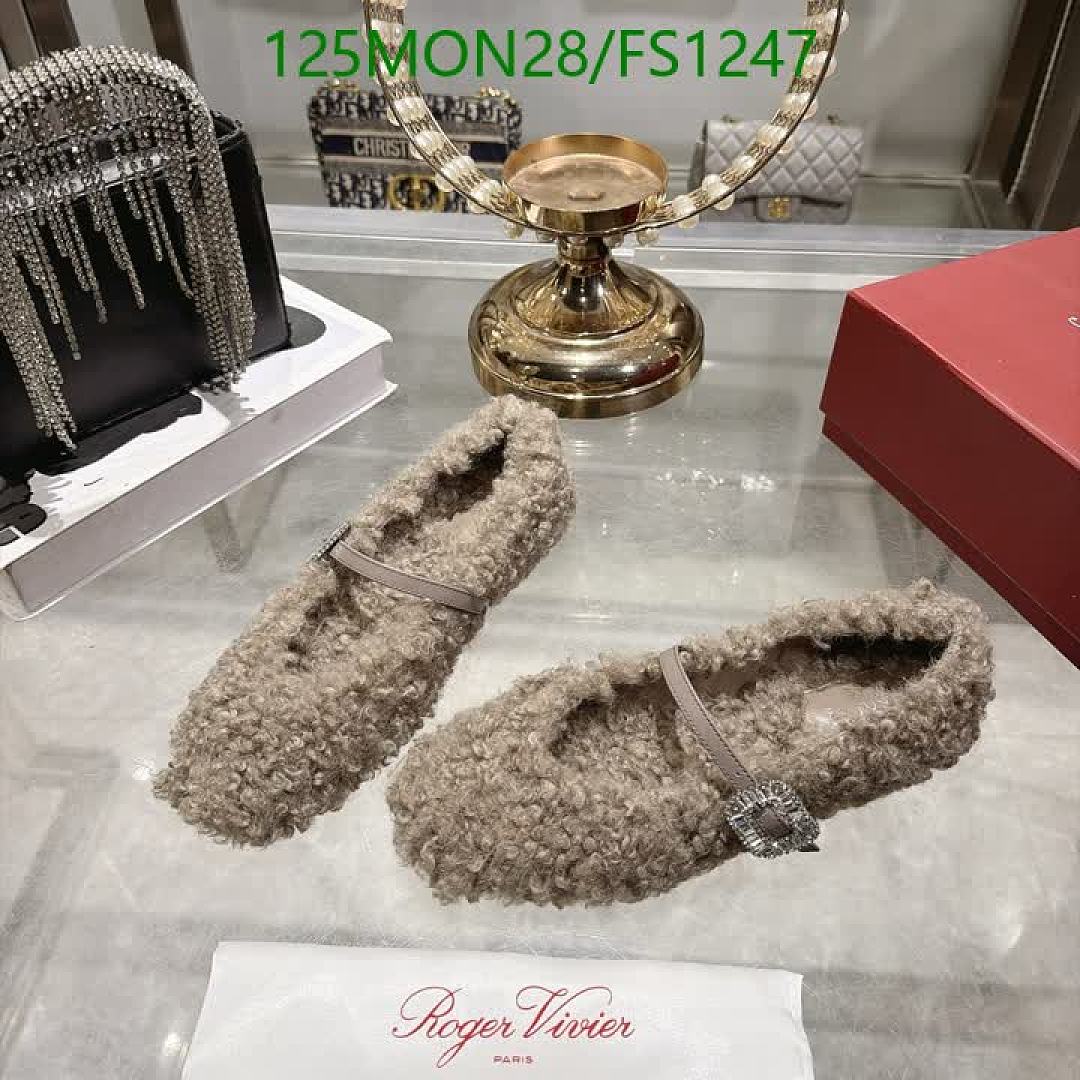 Roger Vivier-Women Shoes Code: FS1247 $: 125USD