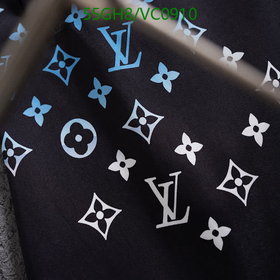 LV-Clothing Code: VC0910 $: 55USD