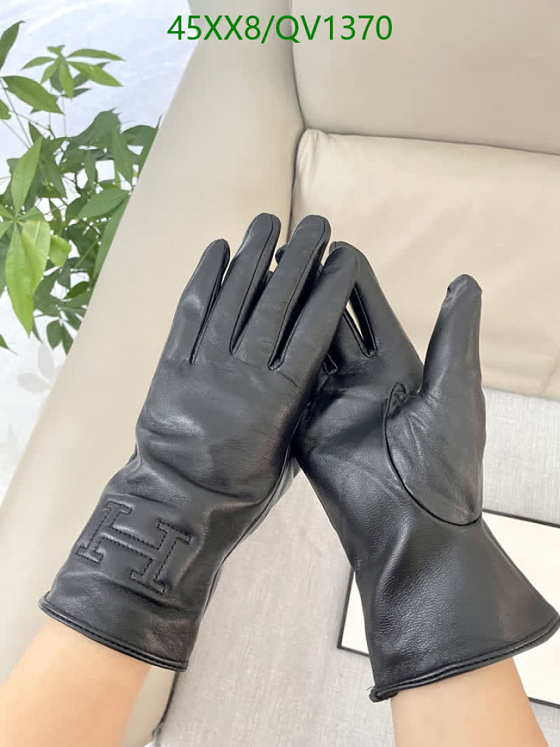 Hermes-Gloves Code: QV1370 $: 45USD