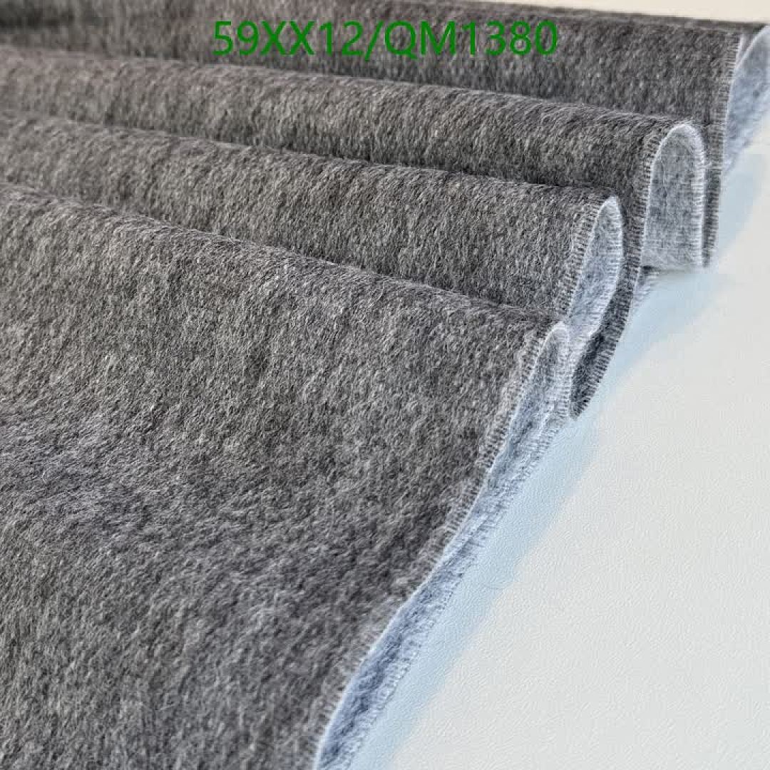 Loro Piana-Scarves Code: QM1380 $: 59USD