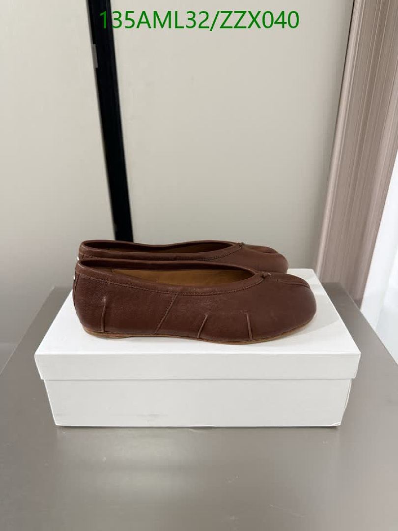 MM6-Women Shoes Code: ZZX040 $: 135USD