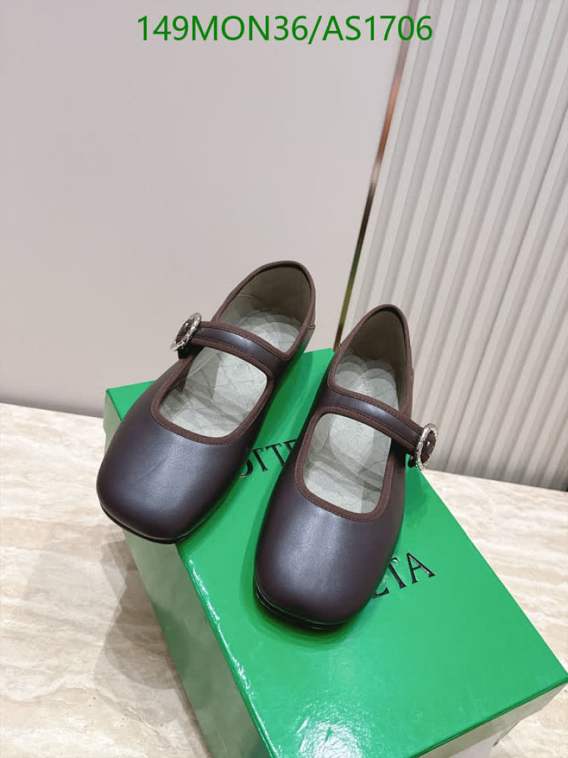 BV-Women Shoes Code: AS1706 $: 149USD