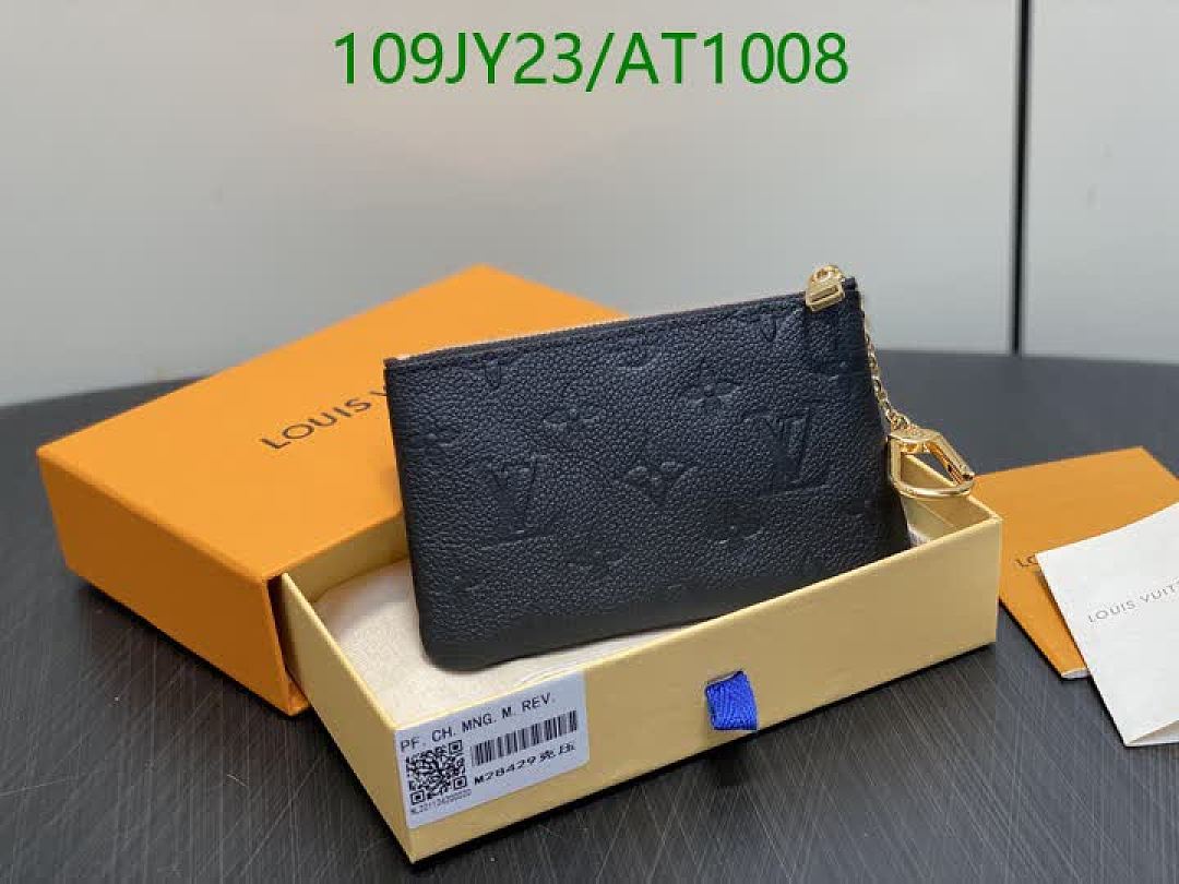 LV-WalletsMirror Quality Code: AT1008 $: 109USD