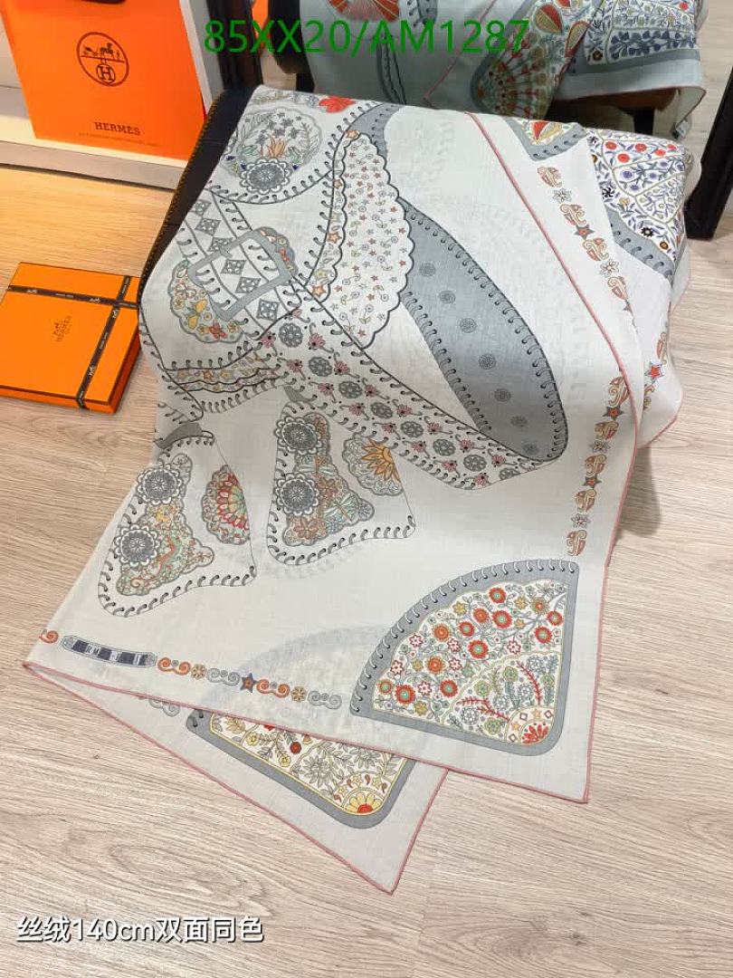 Hermes-Scarves Code: AM1287 $: 85USD