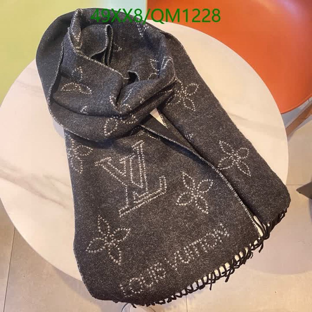 LV-Scarves Code: QM1228 $: 49USD