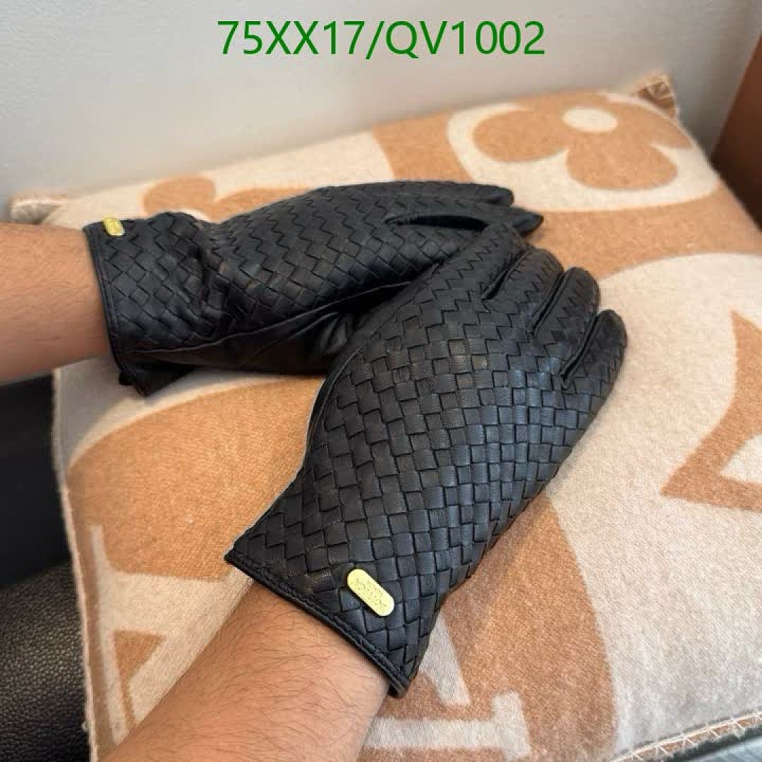 BV-Gloves Code: QV1002 $: 75USD