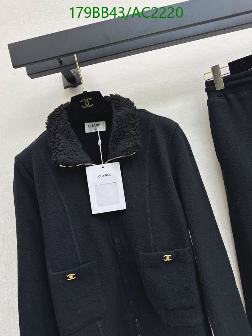 Chanel-Clothing Code: AC2220 $: 179USD