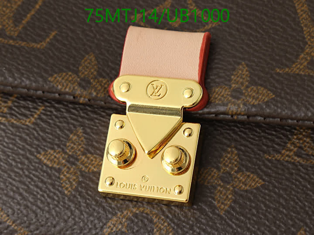 LV-Bags4A Quality Code: UB1000 $: 75USD