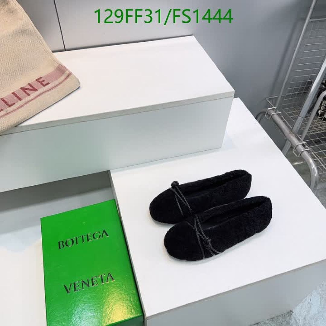 BV-Women Shoes Code: FS1444 $: 129USD