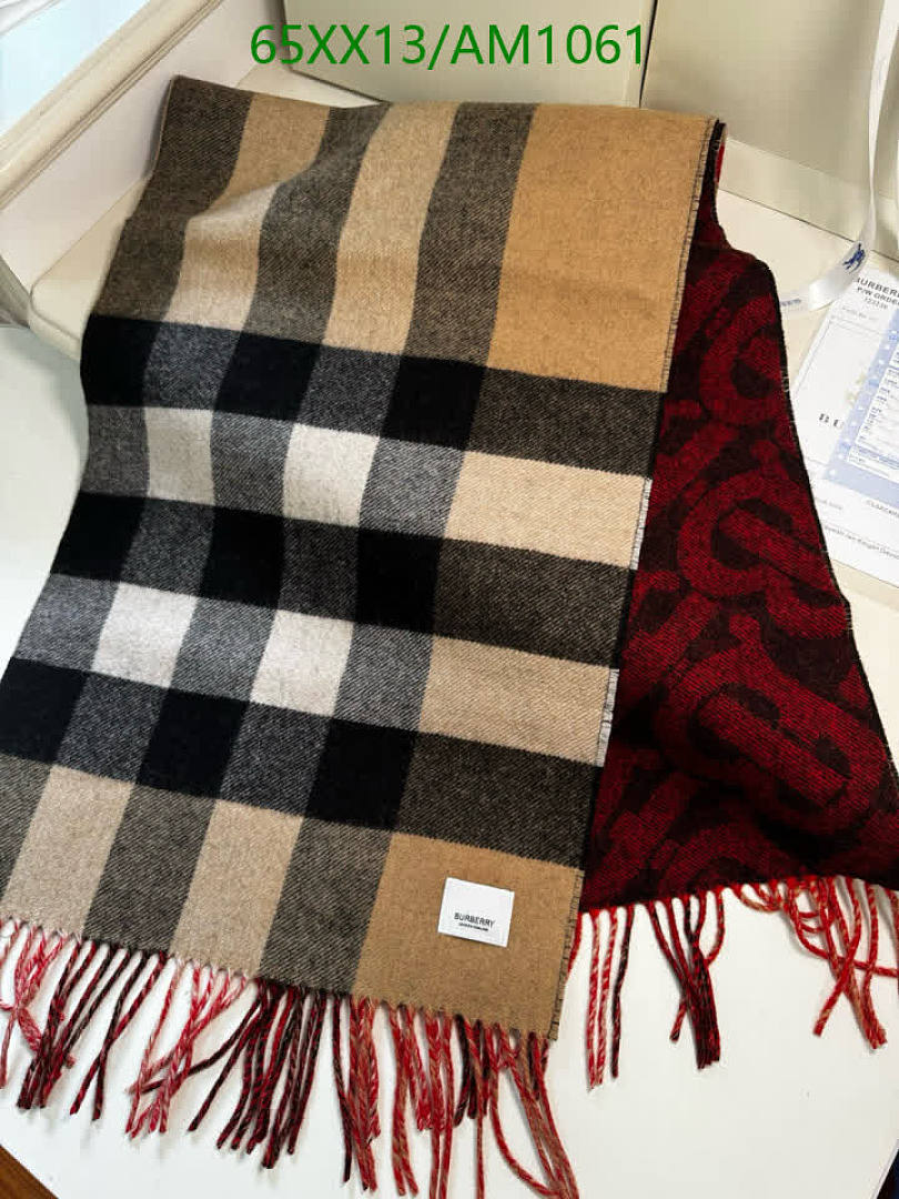 Burberry-Scarves Code: AM1061 $: 65USD