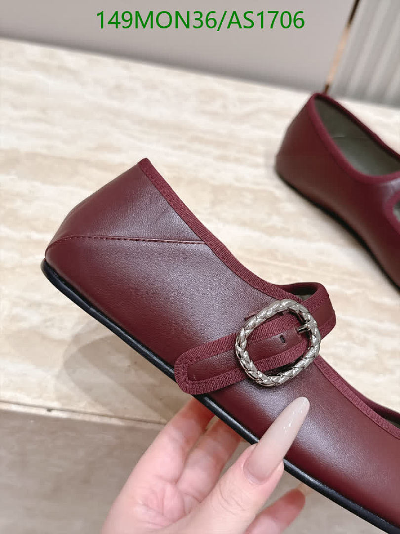 BV-Women Shoes Code: AS1706 $: 149USD