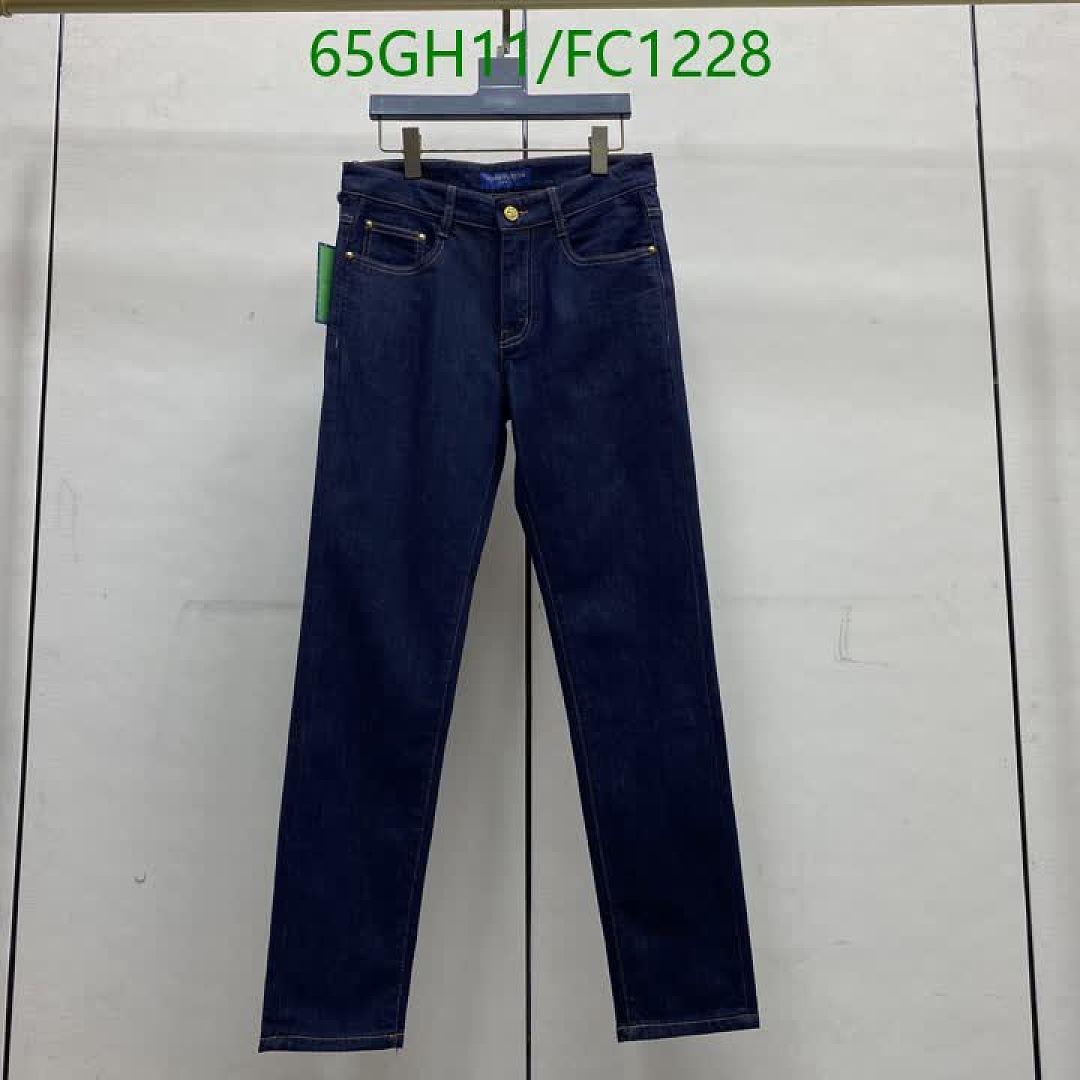 LV-Clothing Code: FC1228 $: 65USD