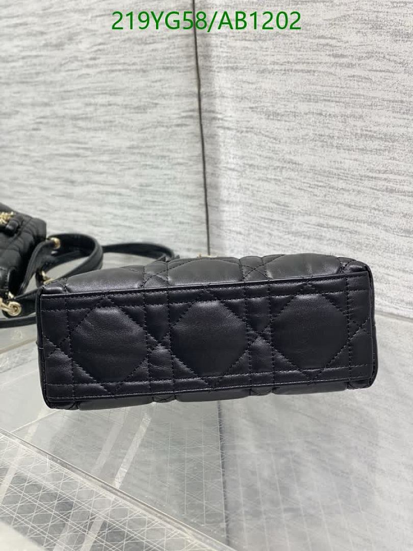 Dior-BagsMirror Quality Code: AB1202 $: 219USD
