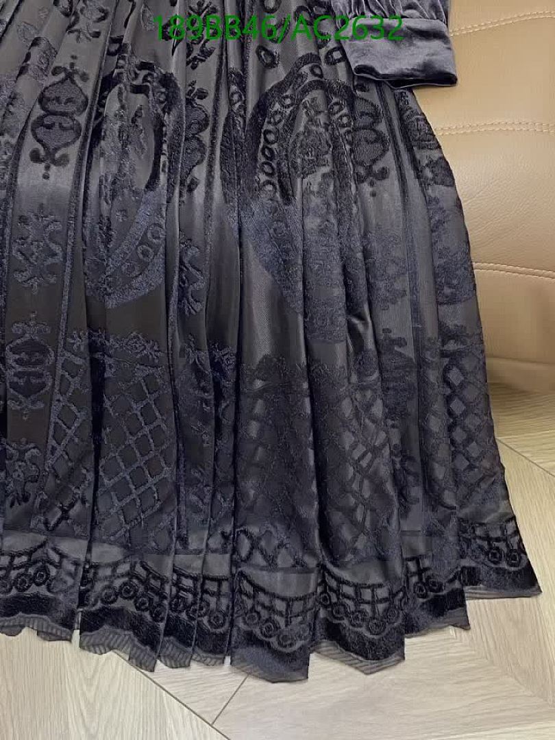 Dior-Clothing Code: AC2632 $: 189USD