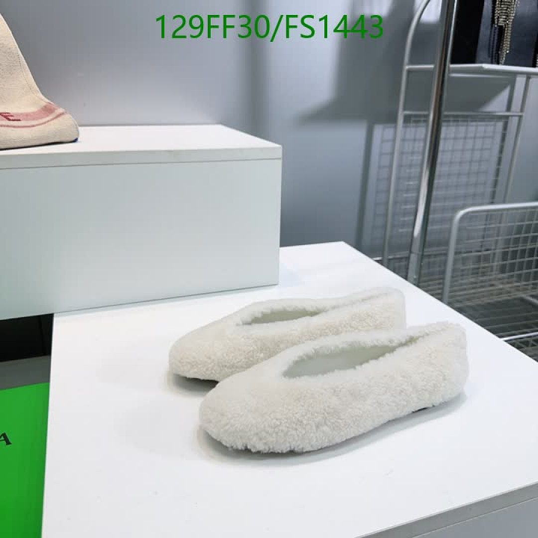 BV-Women Shoes Code: FS1443 $: 129USD