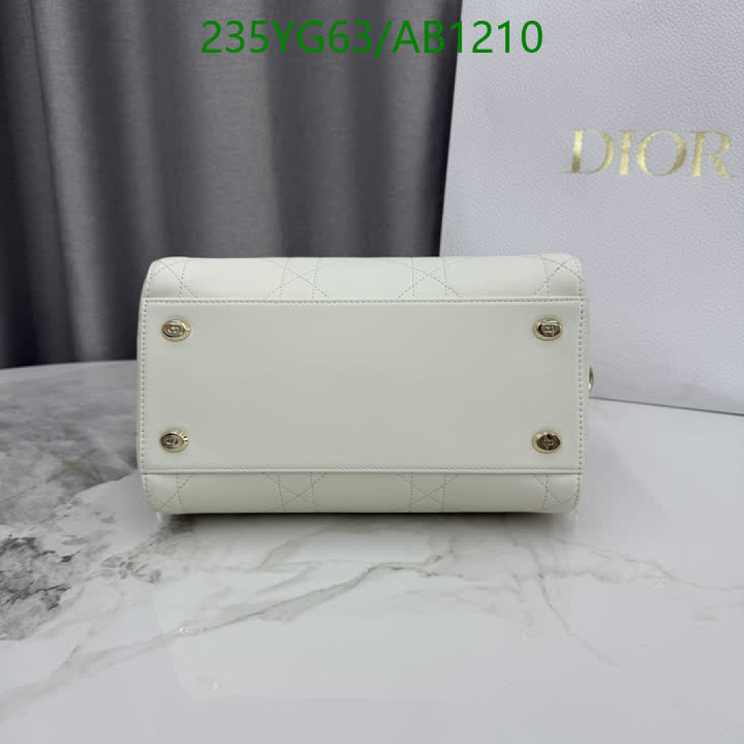 Dior-BagsMirror Quality Code: AB1210 $: 235USD